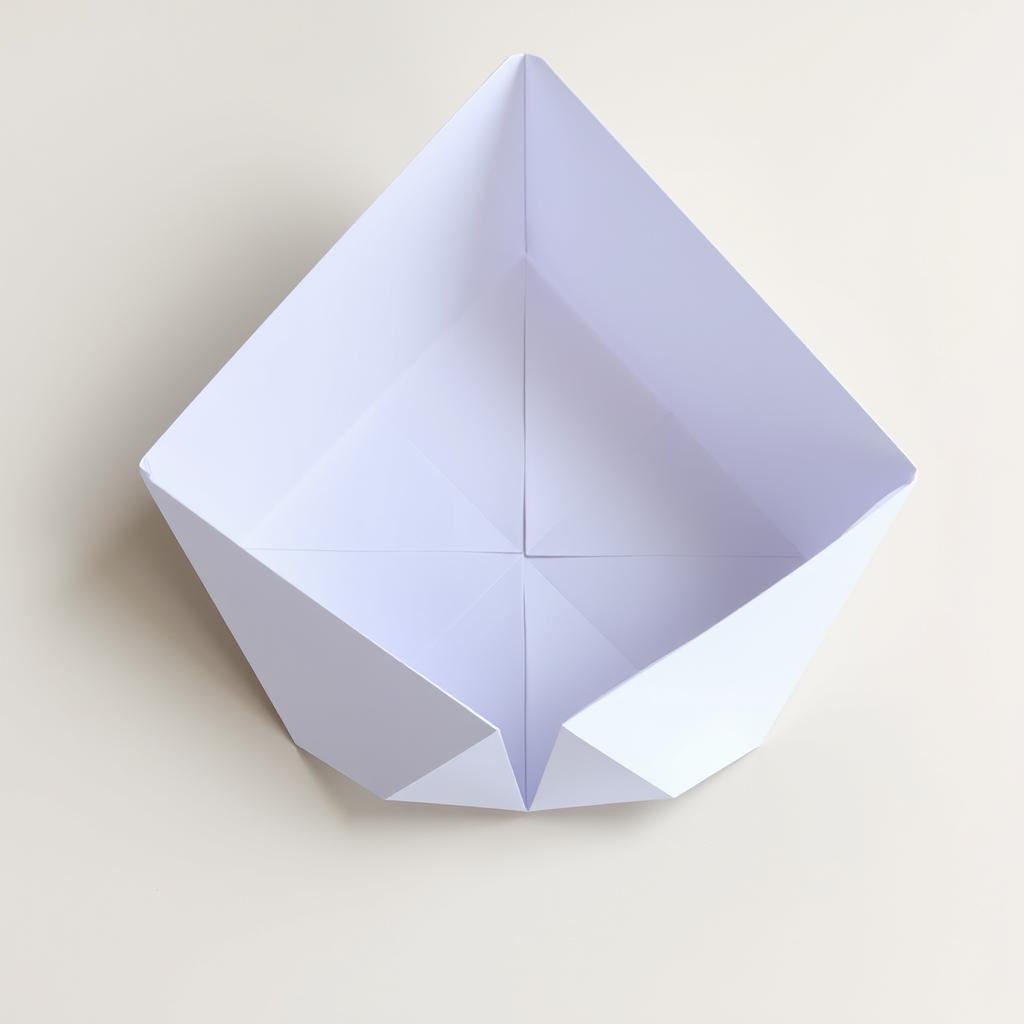 Gotowy kapelusz origami z papieru w kształcie łódki